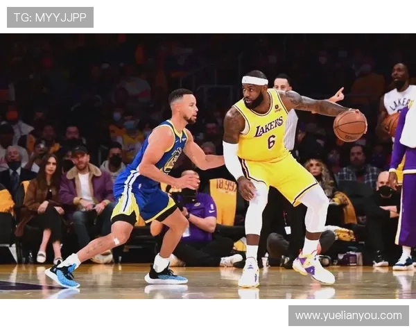 勇士力克湖人迎新赛季 首战集锦回顾与精彩瞬间再现